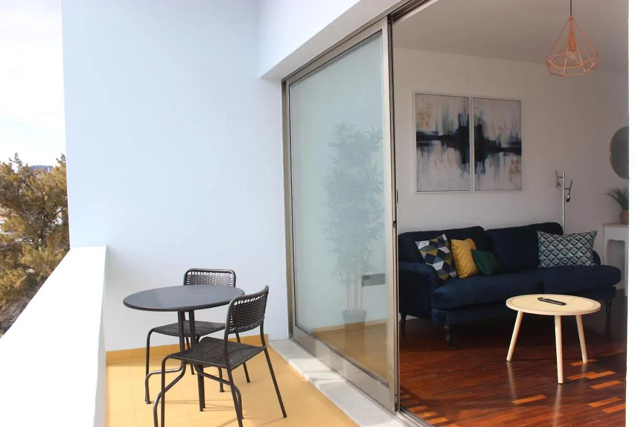 D Apartment - Your Home With Breathtaking Views Funchal  0*, Funchal (Madeira)